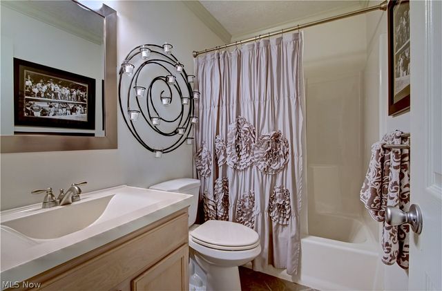 19510 Lorain Road 206, Fairview Park, OH 44126