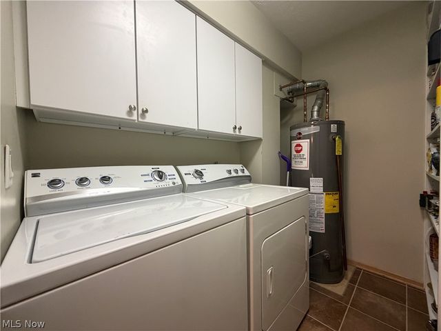 19510 Lorain Road 206, Fairview Park, OH 44126