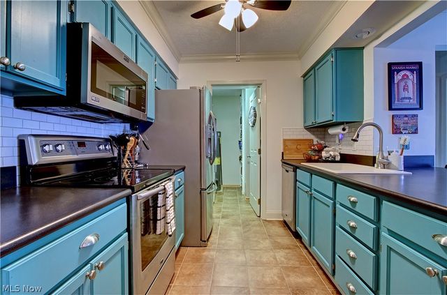 19510 Lorain Road 206, Fairview Park, OH 44126