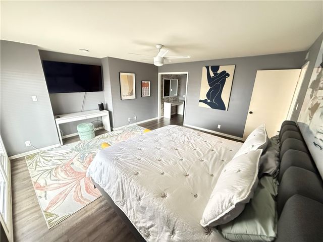 4270 Ocean Dr, Corpus Christi, TX 78411