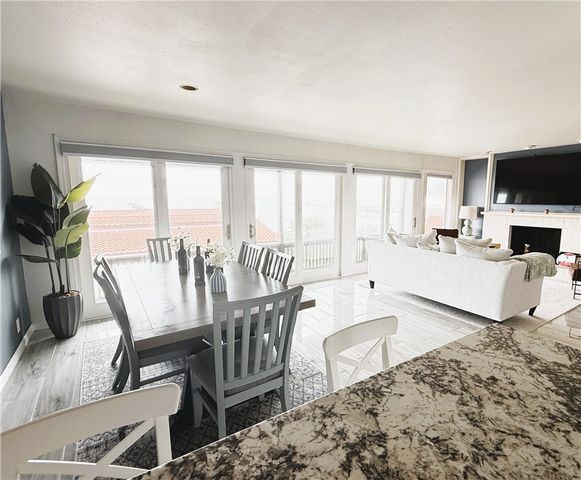 4270 Ocean Dr, Corpus Christi, TX 78411