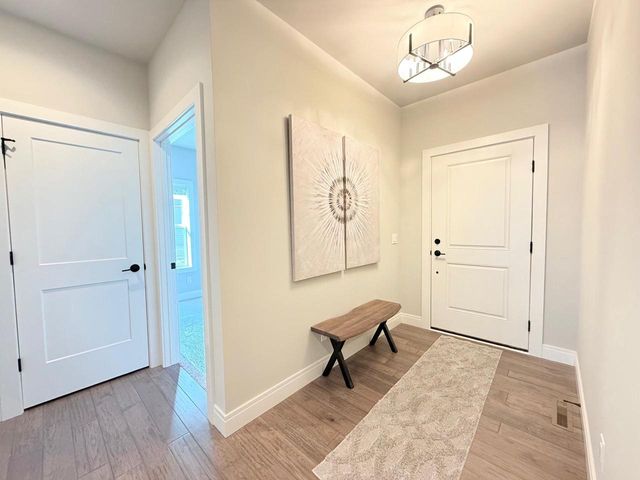 Unit 37 Conservancy Plaza, Deforest, WI 53532