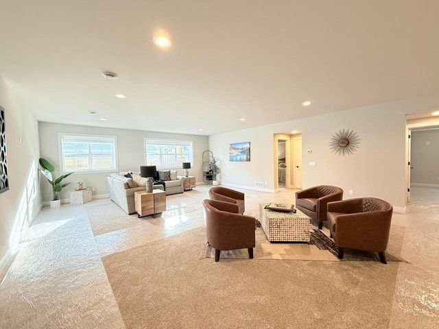 Unit 37 Conservancy Plaza, Deforest, WI 53532