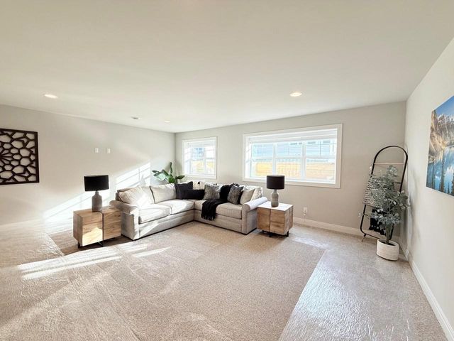 Unit 37 Conservancy Plaza, Deforest, WI 53532