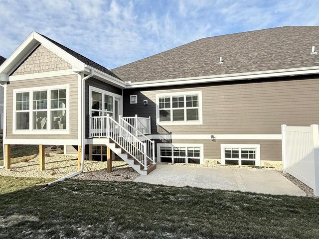 Unit 37 Conservancy Plaza, Deforest, WI 53532