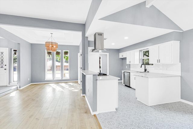 2615 Dove Creek Lane, Carrollton, TX 75006