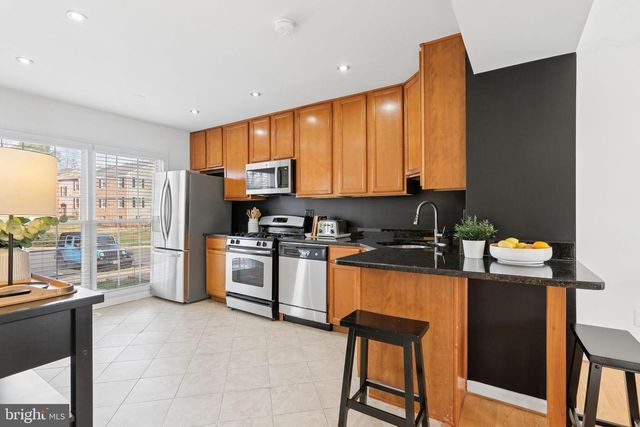 7413 SABIN DR, Manassas, VA 20109