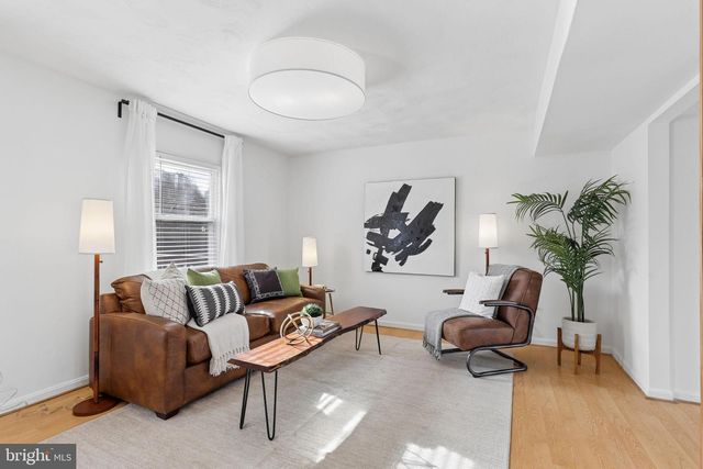 7413 SABIN DR, Manassas, VA 20109