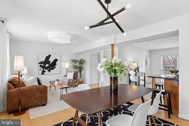 7413 SABIN DR, Manassas, VA 20109