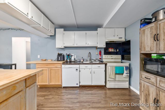 1031 Fuller Avenue, Big Rapids, MI 49307