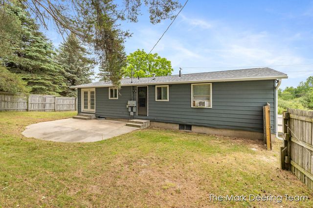 1031 Fuller Avenue, Big Rapids, MI 49307