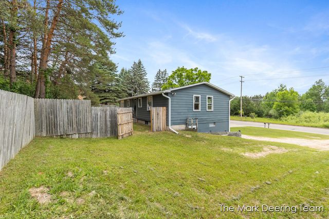 1031 Fuller Avenue, Big Rapids, MI 49307