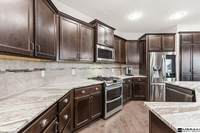 13706 S 49th Street, Papillion, NE 68133