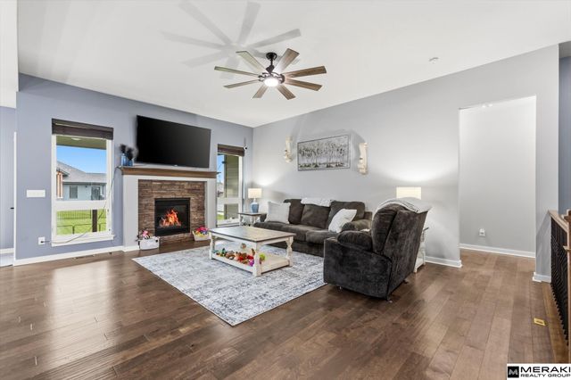 13706 S 49th Street, Papillion, NE 68133