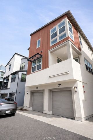 118 Tenor, Irvine, CA 92618