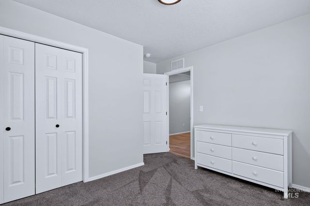 118 Golinda Ave, Caldwell, ID 83605