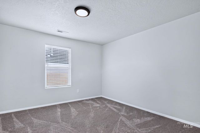 118 Golinda Ave, Caldwell, ID 83605