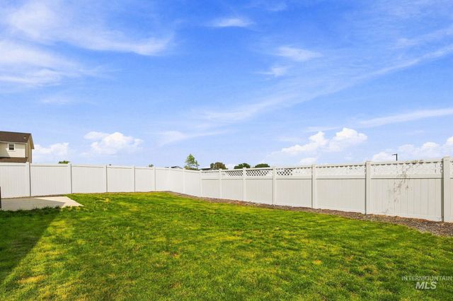 118 Golinda Ave, Caldwell, ID 83605