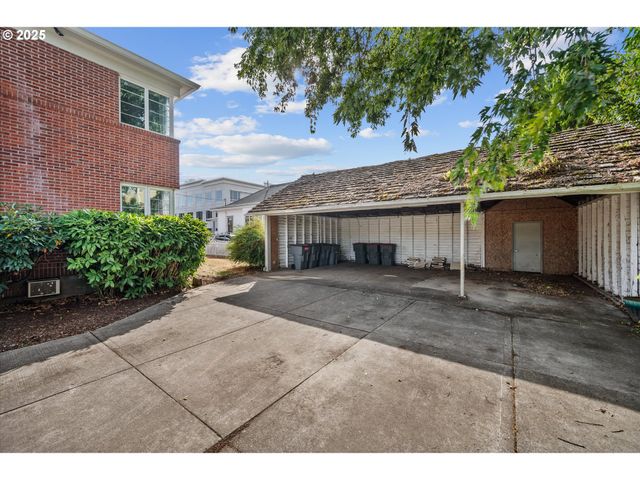 507 Ne DAVIS St, Mc Minnville, OR 97128