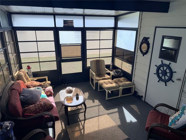 410 VILLAGE CIRCLE SW, Winter Haven, FL 33880