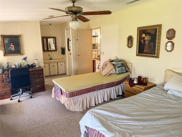 410 VILLAGE CIRCLE SW, Winter Haven, FL 33880