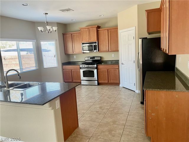 7874 Barntucket Avenue, Las Vegas, NV 89147