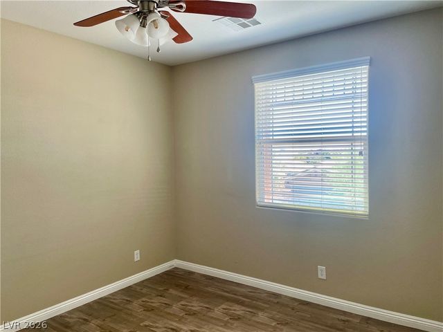 7874 Barntucket Avenue, Las Vegas, NV 89147