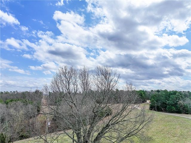 50 Juniper Lane, Eureka Springs, AR 72632