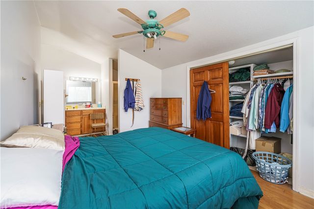 50 Juniper Lane, Eureka Springs, AR 72632