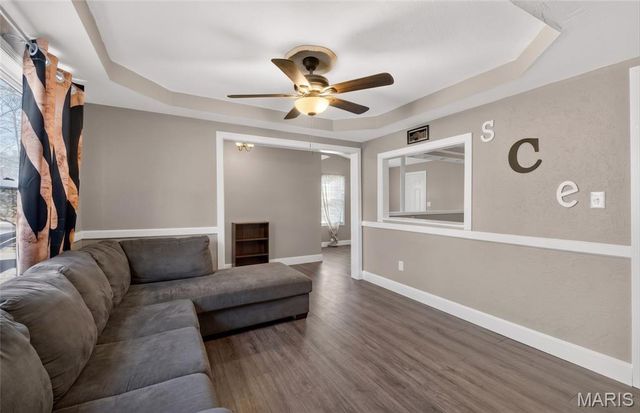 512 Belvedere Drive, Belleville, IL 62223