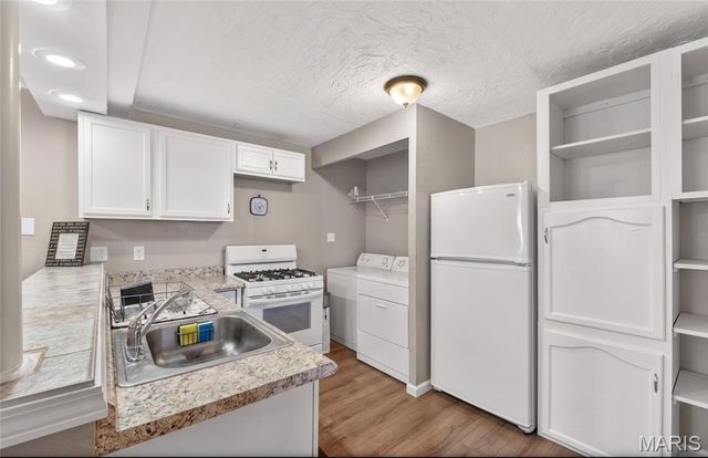 512 Belvedere Drive, Belleville, IL 62223