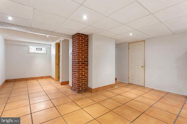 5621 CHESTNUT AVE, Pennsauken, NJ 08109
