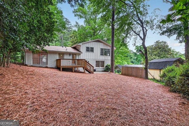 2037 Longview Way, Chamblee, GA 30341
