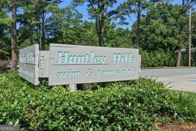 2037 Longview Way, Chamblee, GA 30341