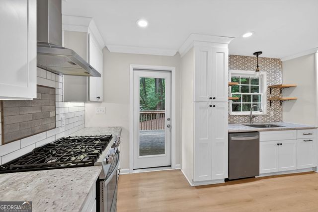 2037 Longview Way, Chamblee, GA 30341