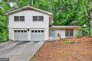 2037 Longview Way, Chamblee, GA 30341