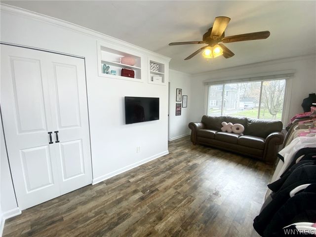 221 Redfield Avenue, Manlius, NY 13066