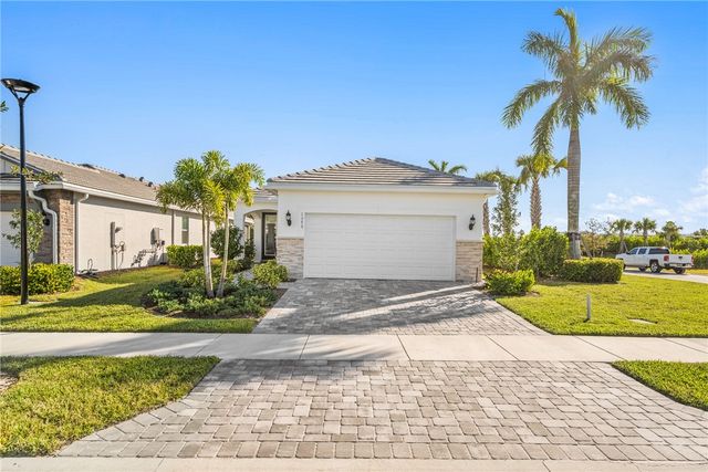 1375 Haven Circle, Vero Beach, FL 32960