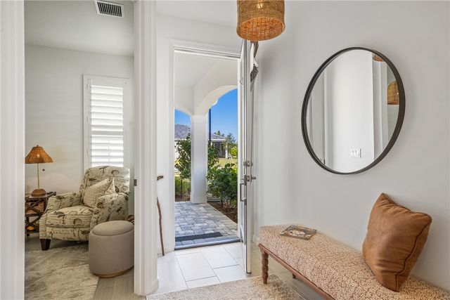 1375 Haven Circle, Vero Beach, FL 32960