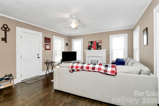 707 Oakshade Avenue, Kannapolis, NC 28083