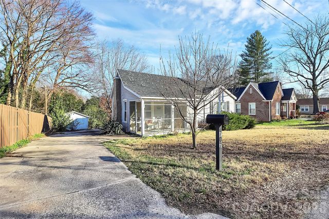 707 Oakshade Avenue, Kannapolis, NC 28083