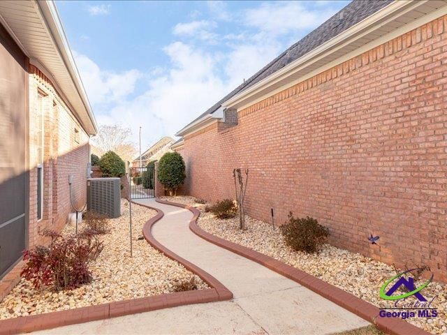 102 MacIntosh Lane, Centerville, GA 31028