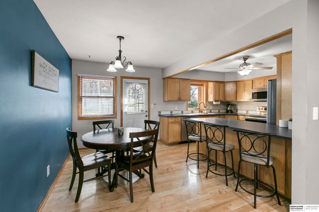 4920 S 47th Street, Lincoln, NE 68516