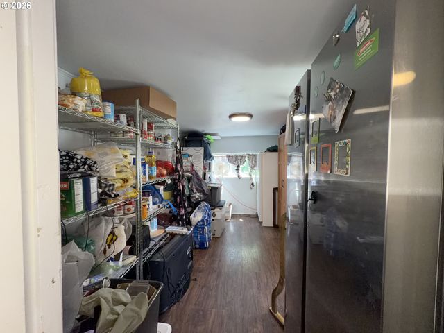 844 Ne JOHNSON St, Myrtle Creek, OR 97457