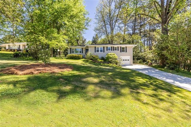 709 Park Lane, Decatur, GA 30033