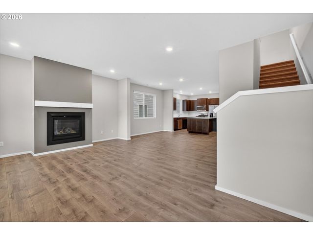 16156 Nw PRISTINE Ln, Portland, OR 97229