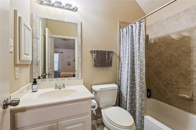 3106 Rock Brook Falls Lane, League City, TX 77573