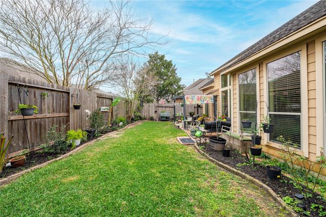 3106 Rock Brook Falls Lane, League City, TX 77573