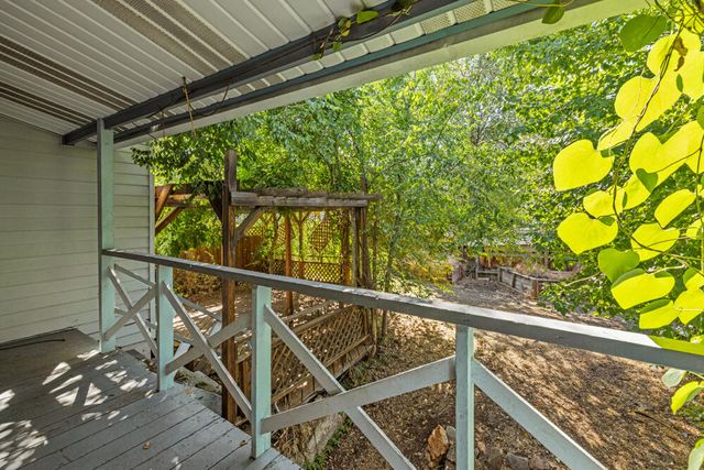 1902 Esplanade Avenue, Klamath Falls, OR 97601