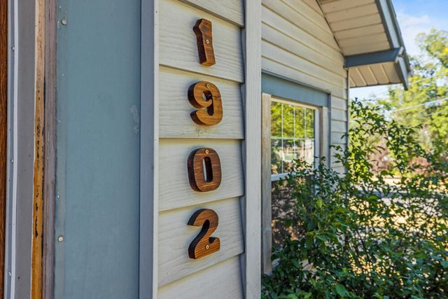 1902 Esplanade Avenue, Klamath Falls, OR 97601